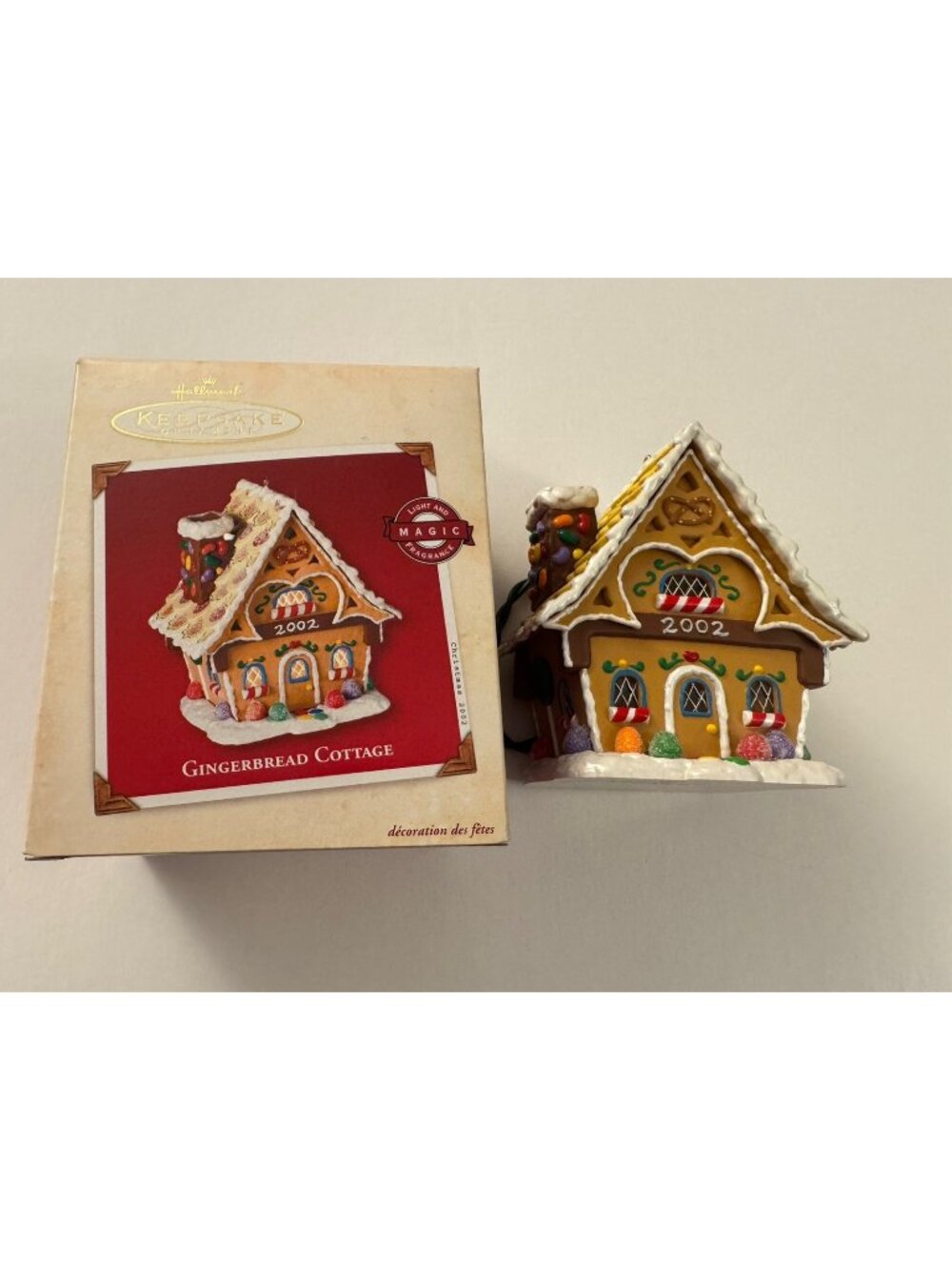 Hallmark Ornament Gingerbread Cottage 2002 Magic Light And Fragrance MM31